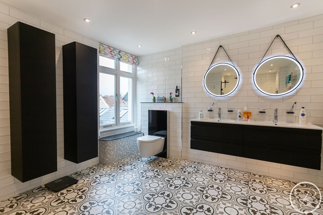 Ensuite in Cavendish designed and installed by Baytree Bathrooms