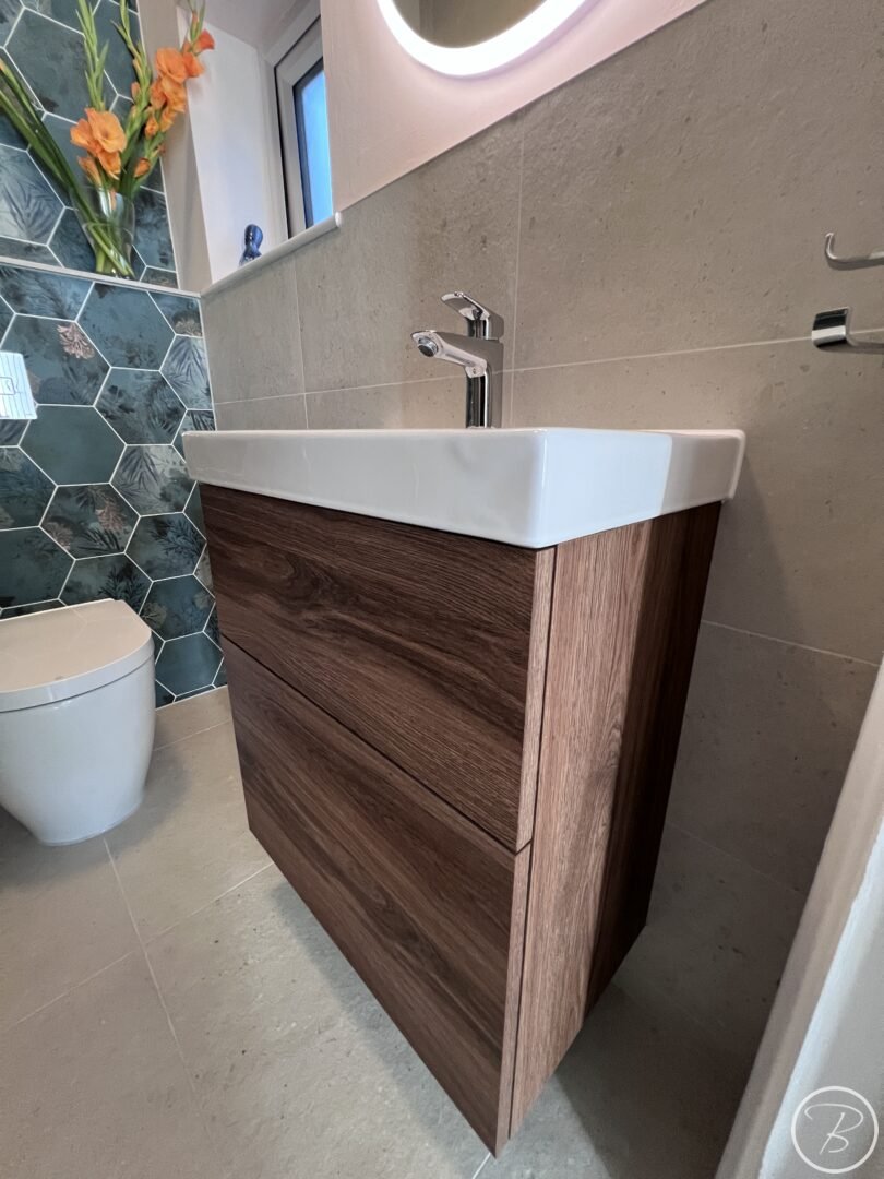 Cloakroom Unit