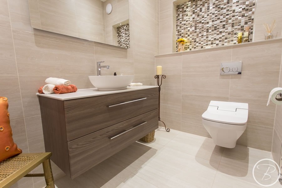 Cloakroom in Ipswich designed and installed by Baytree Bathrooms