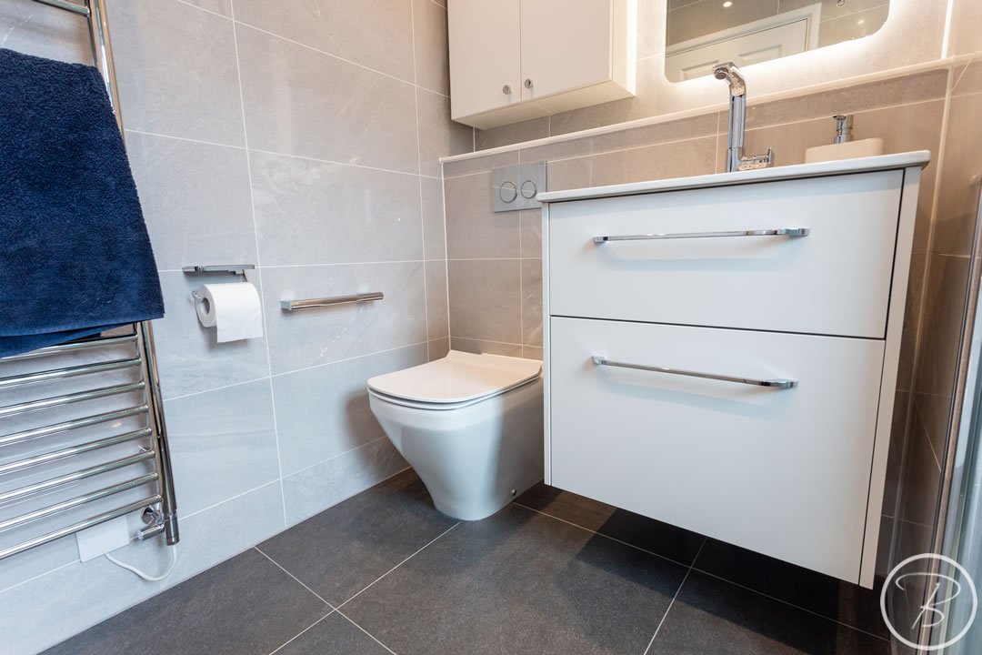 Ensuite in Ely by Baytree Bathrooms
