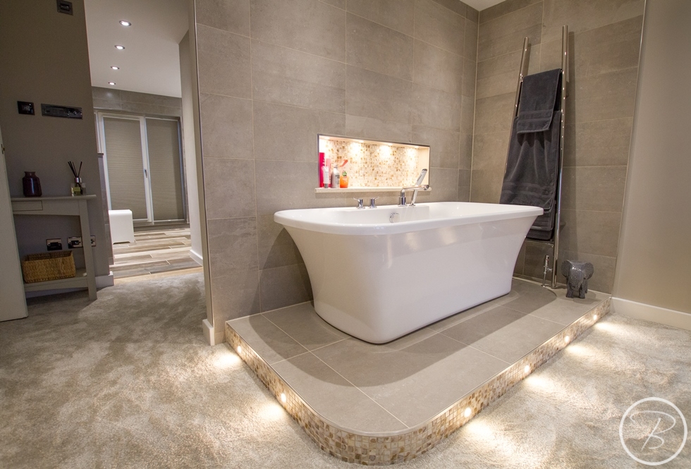 freestanding bath