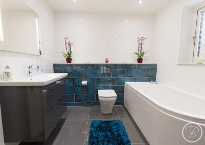 Ensuite in Newmarket