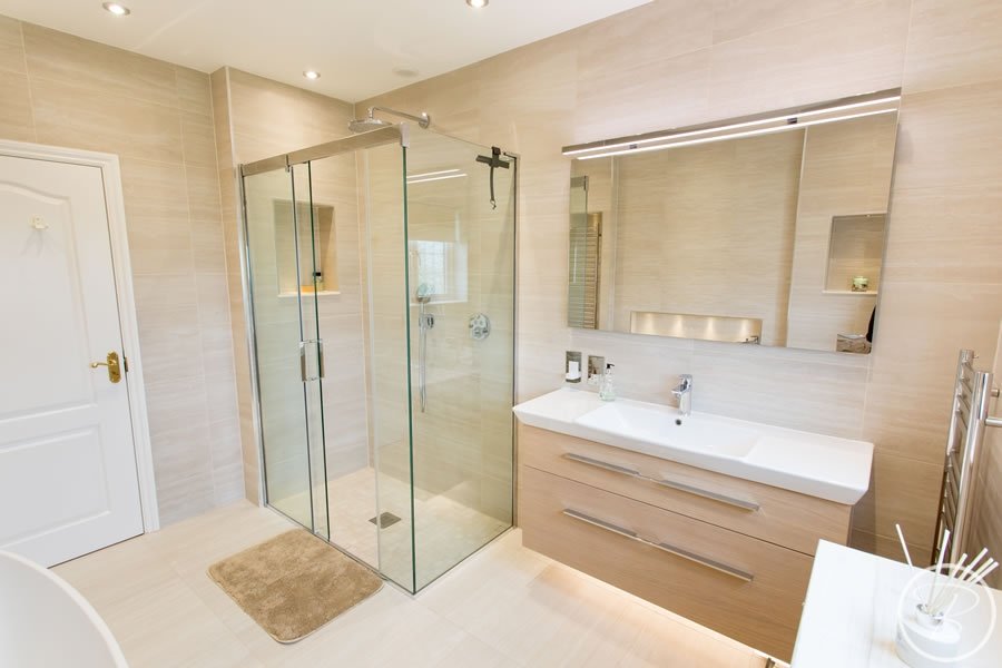 Family Bathroom in Ipswich by Baytree Bathrooms