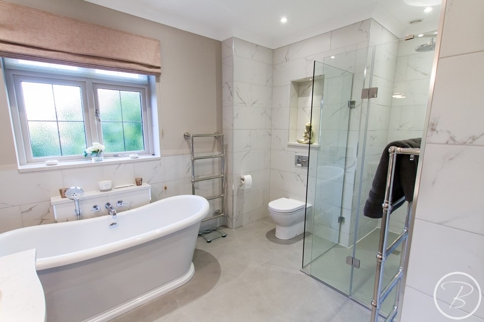 Traditional bathroom