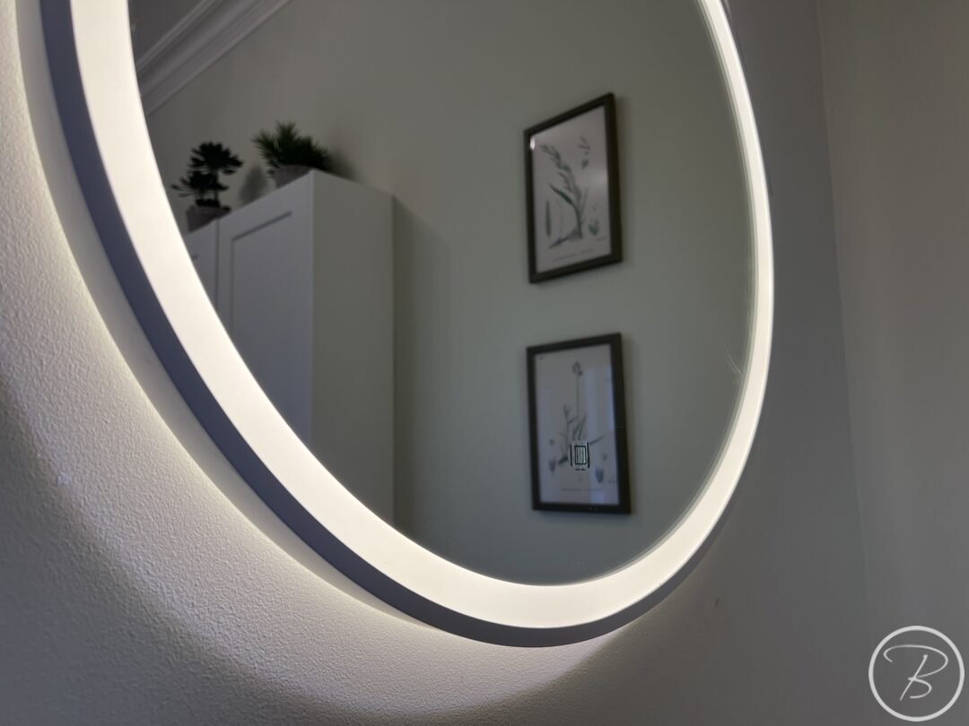 Mirror Detail