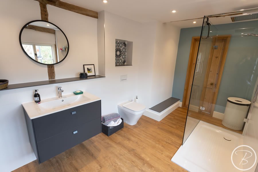 Suffolk Ensuite by Baytree Bathrooms