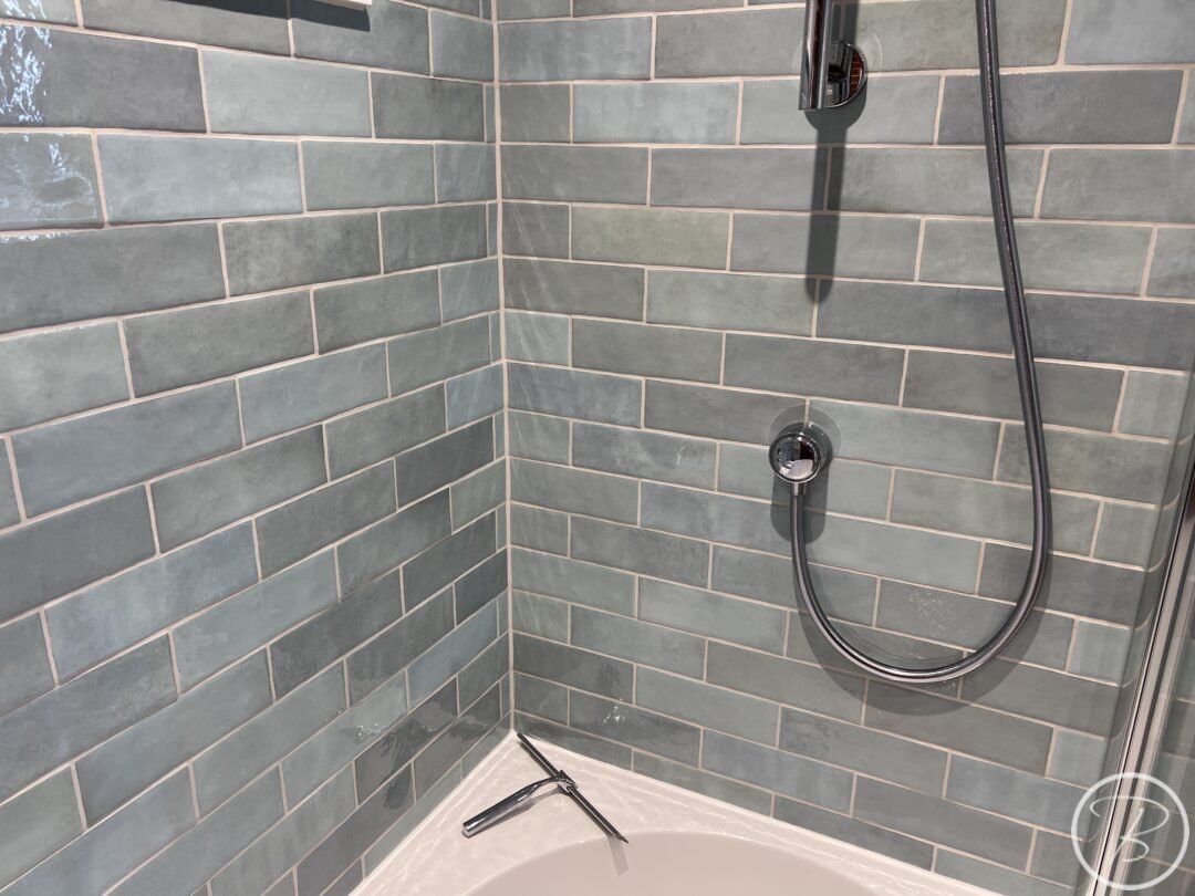 Tiles & Squeegee