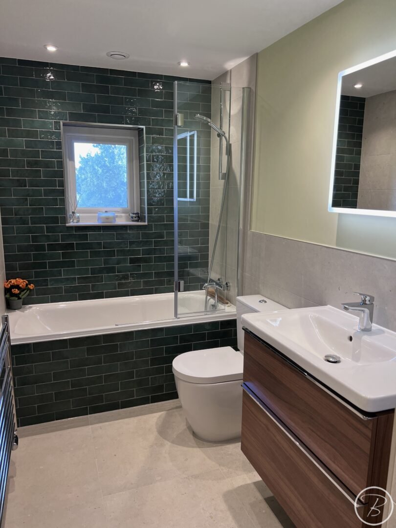 Wc & Vanity Unit