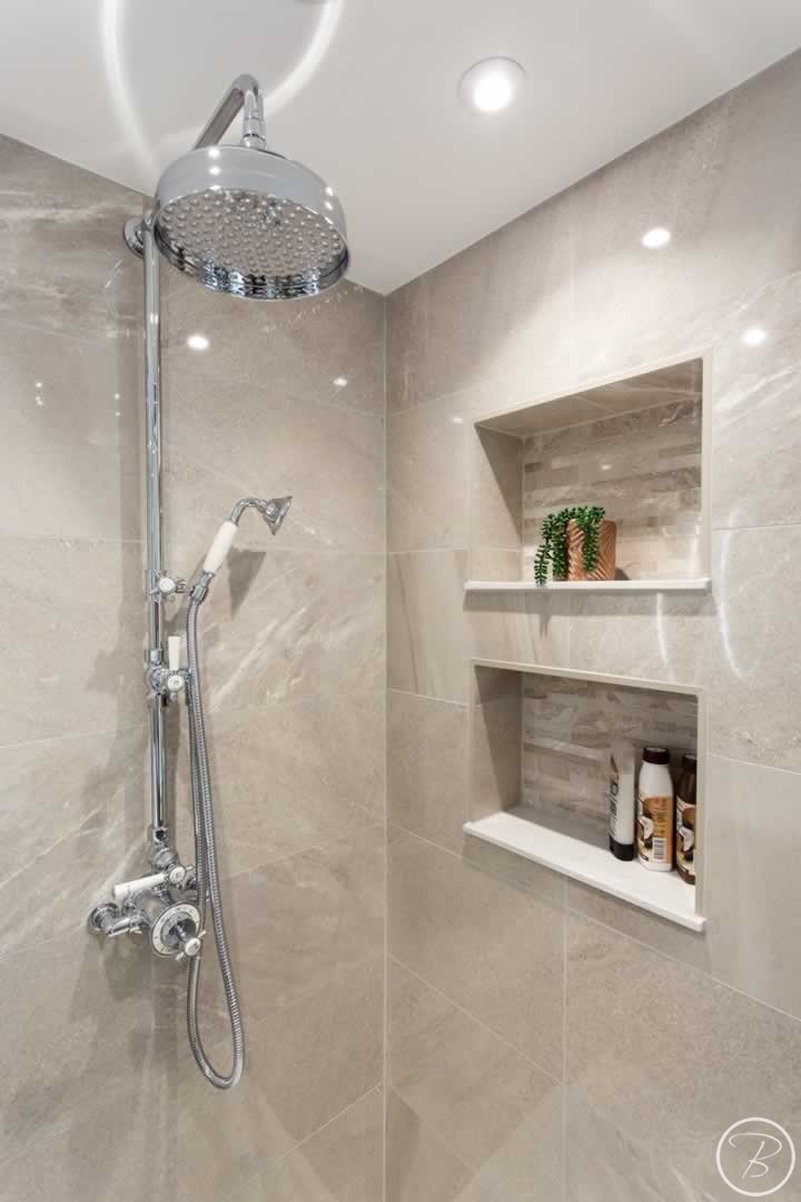 Built in shower shelving at Bathroom in Great Ashfield by Baytree Bathrooms